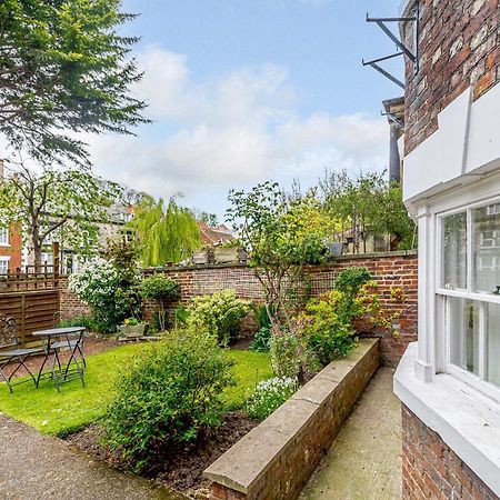 Apartamento The Bolthole Whitby Exterior foto